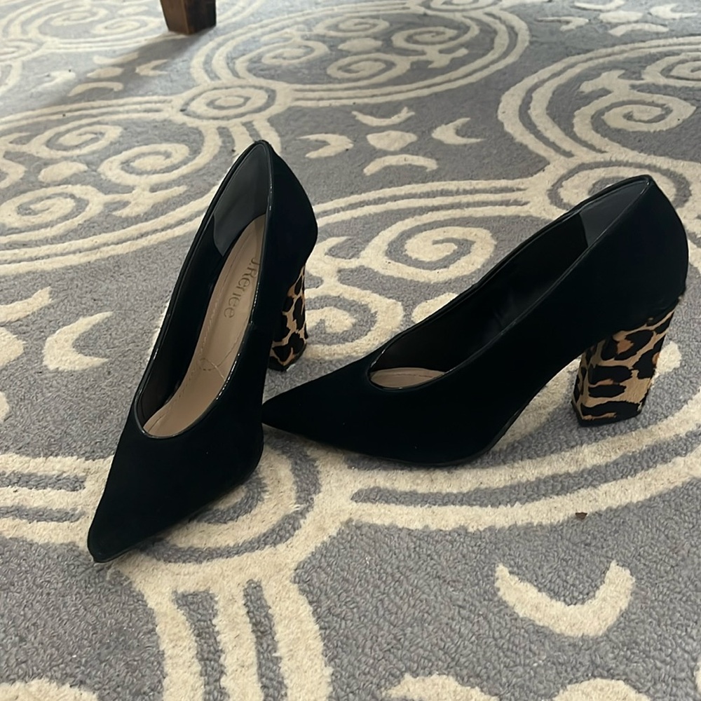 J. Renee’Black Suede and Leopard Print Heels. Size 7